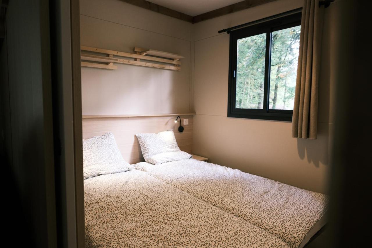Lodge Avec Spa Privatif - Foret Et Lac Liginiac Zewnętrze zdjęcie