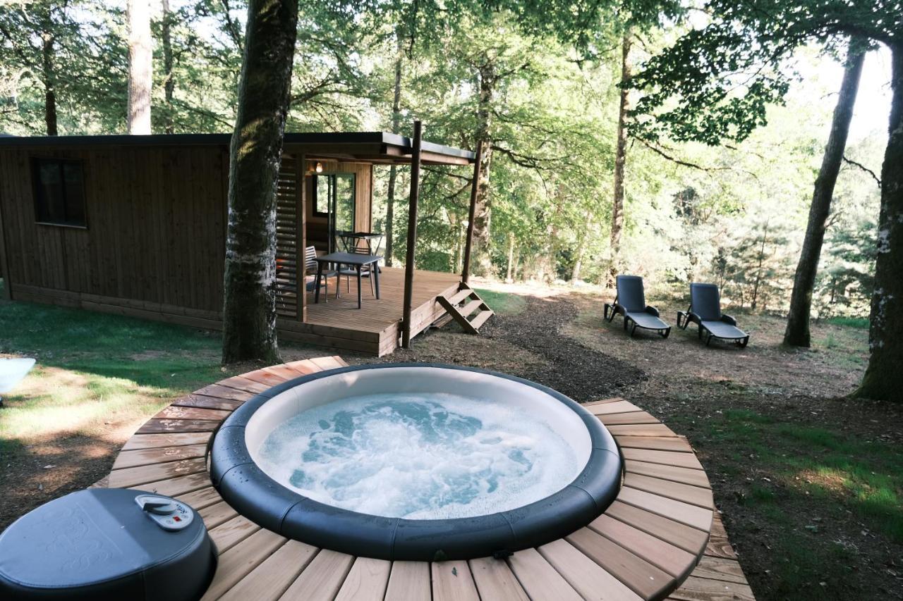 Lodge Avec Spa Privatif - Foret Et Lac Liginiac Zewnętrze zdjęcie