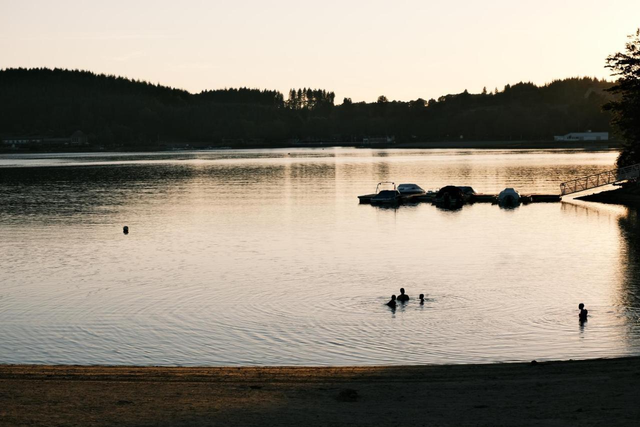 Lodge Avec Spa Privatif - Foret Et Lac Liginiac Zewnętrze zdjęcie